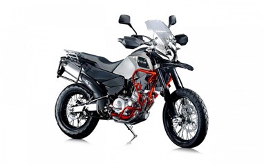 SWM Superdual T | Moto | On Road
