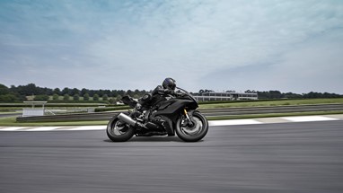 Yamaha R6 RACE 2025 | Moto | Super Desportivas