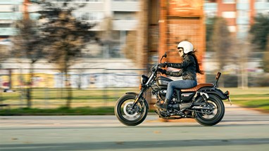 UM Renegade Sport | Moto | Cruiser
