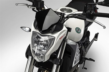 Benelli BN 302 | Moto | Naked