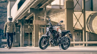 Yamaha XSR700 2024 | Moto | Sport Heritage