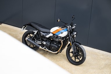 Triumph Speed Twin 900 2025 | Moto | Classics