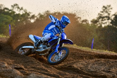 Yamaha YZ450F 2026 | Moto | Competição