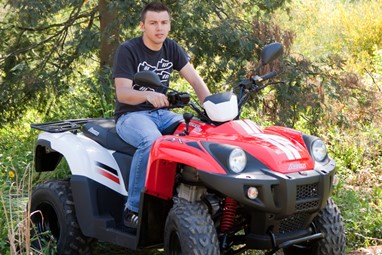 Aeon Crossland RX350 | ATV | Moto 4