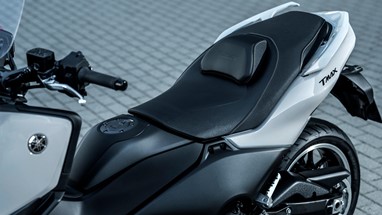 Yamaha TMAX Tech MAX 2026 | Scooter | Desporto