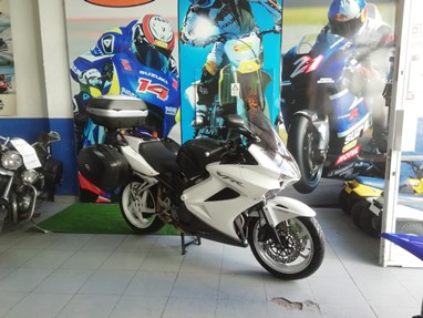 Honda VFR 800 | Moto