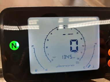 Benelli Leoncino 250 | Moto