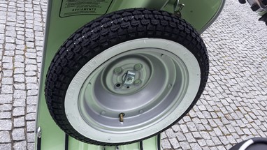 Vespa 50 50S c/ kit 75cc | Moto Clássica