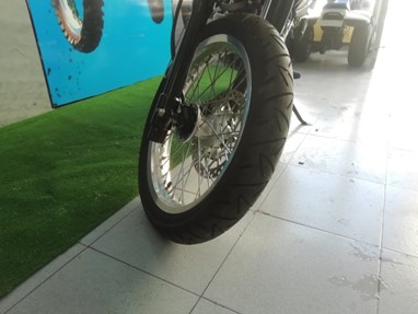 Suzuki DR 125 SM | Moto