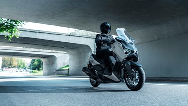 Yamaha XMAX 300 Tech MAX+ 2025 | Scooter | Desporto