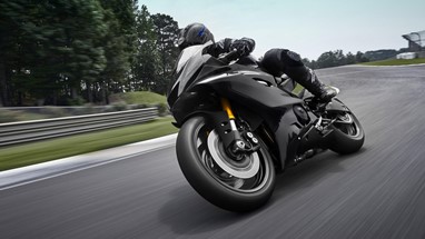 Yamaha R6 RACE 2025 | Moto | Super Desportivas