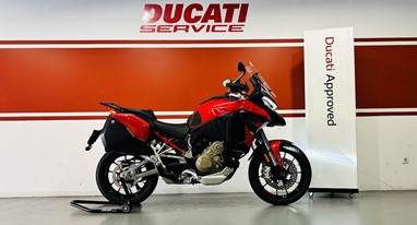Ducati Multistrada V4 S Essential Red | Moto
