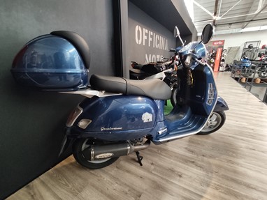 Vespa GT 200 | Scooter