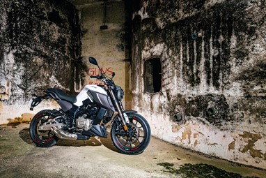 ATAC Krypton 300 | Moto | Naked