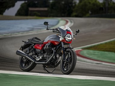 Moto Guzzi V7 Stone Corsa 850 | Moto | V7