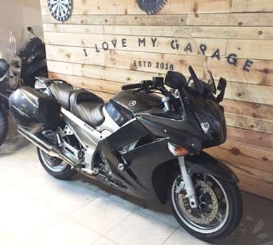 Yamaha FJR 1300 | Moto