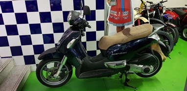 Aprilia Scarabeo 250 | Scooter