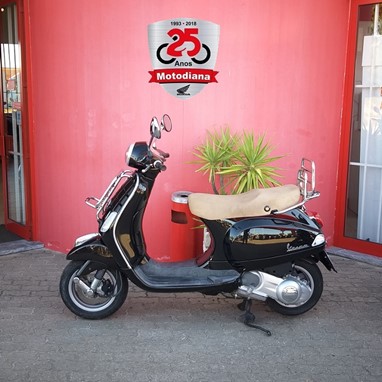 Vespa LX 125 ie | Scooter