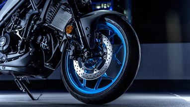 Yamaha MT-03 2025 | Moto | Hyper Naked