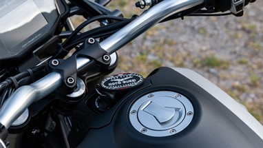 Moto Guzzi V85 TT Travel | Moto | V85
