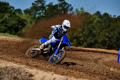 Yamaha YZ125 2026 | Moto | Competição
