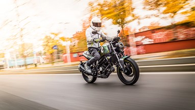Benelli Leoncino 125 | Moto | Scrambler