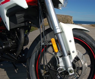Vortex ZII - 125CC | Moto | Naked
