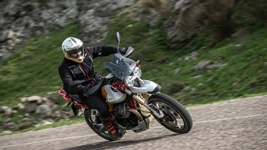 Moto Guzzi V85 TT Evocative | Moto | V85