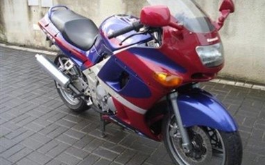 Kawasaki ZZR 600 | Moto