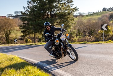 Benelli Imperiale 400 | Moto | Classic