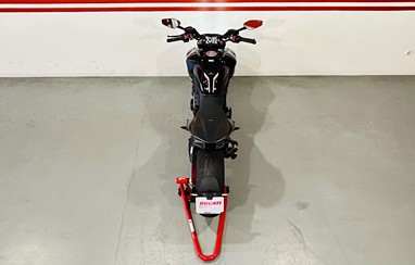 Ducati Diavel V4 Black | Moto