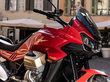Moto Guzzi V100 | Moto | V100