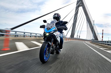Suzuki SV-7GX | Moto | Estrada