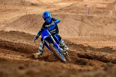 Yamaha YZ250F 2026 | Moto | Competição