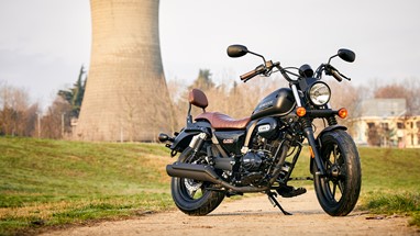 UM Renegade Sport | Moto | Cruiser