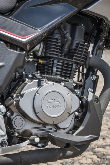 FK Motors Street Fighter | Moto | Moto