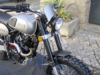 Bullit Hero 125 Scrambler 125 - NOVA - 0 km - 11 kW | Moto