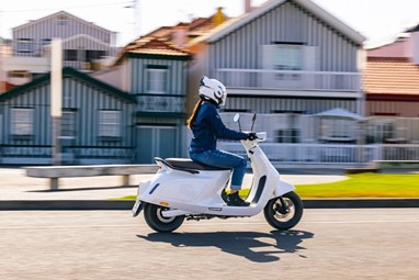 ATAC Scooter Rena S Electric | Scooter Elétrica | Scooter