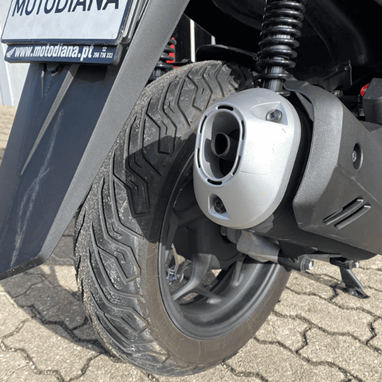 Honda PCX COM GARANTIA ATE 09/2029 E MAPIT | Moto