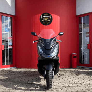 Honda PCX COM GARANTIA ATE 09/2029 E MAPIT | Moto