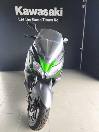 Kawasaki J300 Special Edition | Scooter