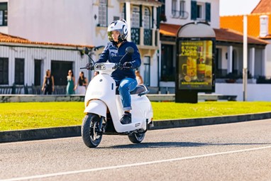 ATAC Scooter Rena S Electric | Scooter Elétrica | Scooter