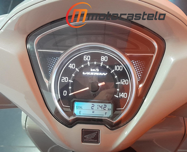 Honda Vision 110 | Scooter