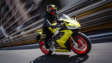 Aprilia RS 660 Gold | Moto | Motos