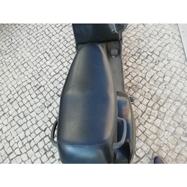 Piaggio Vespa 200 | Scooter