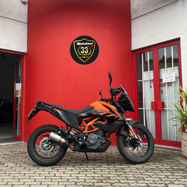 KTM Adventure 390 | Moto