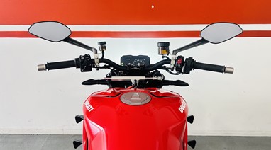 Ducati Streetfighter V4 S | Moto