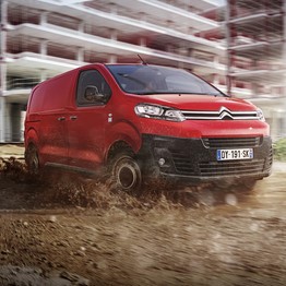 CITROËN Jumpy Furgão FURGÃO FECHADO XL 2.0 BlueHDi 120 S&S CVM6 CONFORT | Man. | 122 CV | 2 Portas | Furgão | Jumpy Furgão