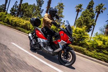 Voge SR1 ADV | Scooter | Scooters