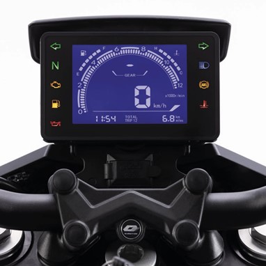 QJ Motor SRK 700 | Moto | Street